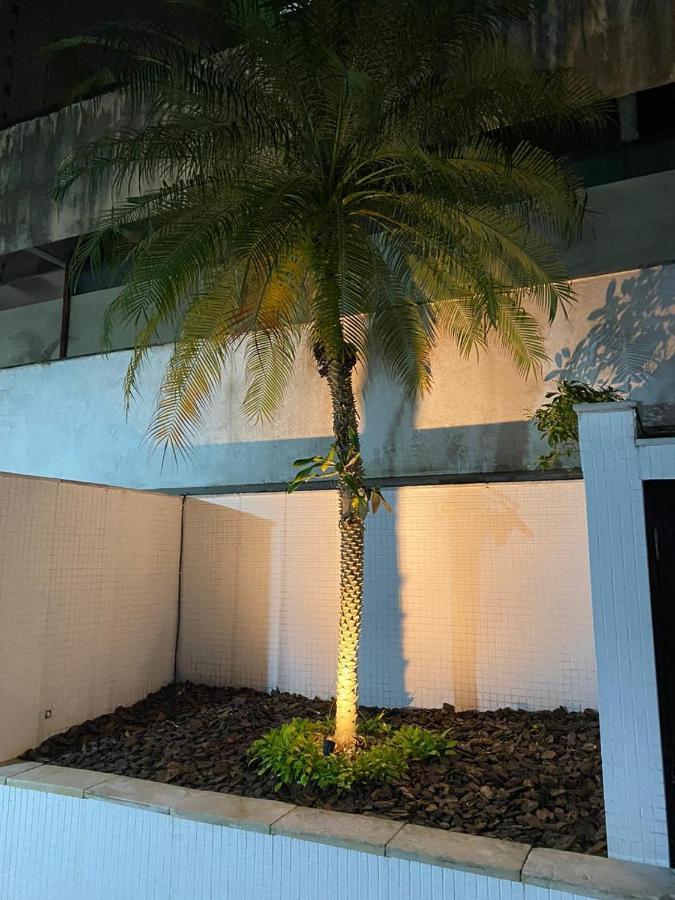 Flat Em Pitangueiras - Sacada Gourmet, 3 Dorms, Limpeza Diaria E Serv De Praia Apartment Guarujá Exterior photo